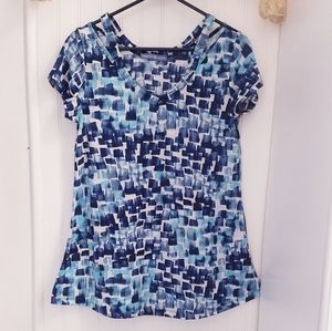 Signature Weekend long blouse